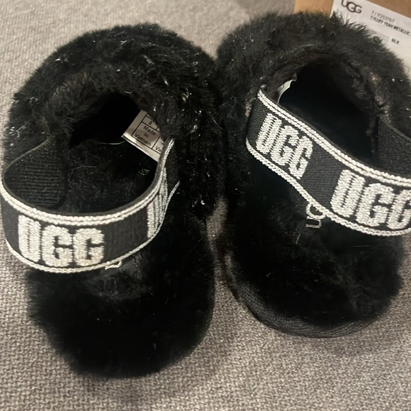 UGG Shoes Like New Little Girls Ugg Fluff Yeah Black Metallic